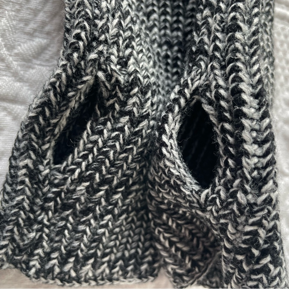 Rebecca Minkoff Marled Beanie & Hand/Arm Warmer Set Black/White Acrylic Knit - Picture 6 of 11